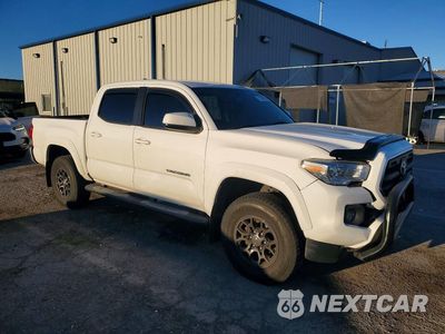 Czwarte zdjęcie samochodu z boku: 2017 TOYOTA TACOMA SR5 V6 VIN:3TMAZ5CN4HM050391 - miniatura