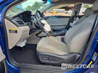 Zdjęcie 7 z 12 samochodu: 2017 HYUNDAI SONATA SPORT VIN:5NPE34AF8HH504365 - miniatura