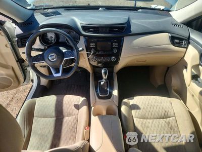 Zdjęcie 8 z 14 samochodu: 2017 NISSAN ROGUE S VIN:5N1AT2MVXHC799532 - miniatura