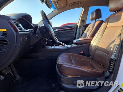 Zdjęcie 7 z 12 samochodu: 2013 HYUNDAI GENESIS 3.8L VIN:KMHGC4DD5DU217404 - miniatura