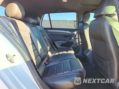 Zdjęcie 10 z 12 samochodu: 2020 VOLKSWAGEN GTI S VIN:3VW5T7AU6LM010408 - miniatura