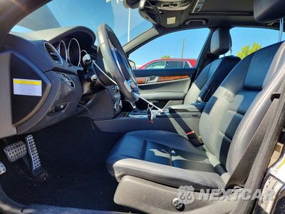 Zdjęcie 7 z 12 samochodu: 2013 MERCEDES-BENZ C 300 4MATIC VIN:WDDGF8AB7DG077866 - miniatura