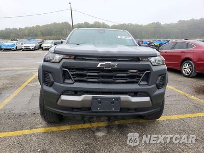Piąte zdjęcie samochodu w środku: 2023 CHEVROLET COLORADO TRAIL BOSS VIN:1GCPTEEK1P1228249 - miniatura