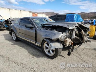 Czwarte zdjęcie samochodu z boku: 2005 FORD MUSTANG VIN:1ZVFT80N055115426 - miniatura