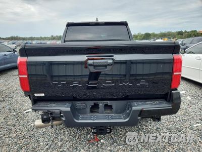 Zdjęcie 6 z 12 samochodu: 2025 TOYOTA TACOMA SR5 VIN:3TYKB5FN9ST028385 - miniatura