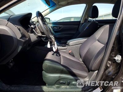 Zdjęcie 7 z 12 samochodu: 2017 NISSAN ALTIMA 2.5 SR VIN:1N4AL3AP1HC123637 - miniatura