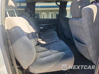 Zdjęcie 10 z 12 samochodu: 2006 CHEVROLET SILVERADO K2500 HEAVY DUTY VIN:1GCHK23216F102662 - miniatura