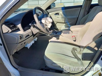 Zdjęcie 7 z 12 samochodu: 2010 TOYOTA CAMRY LE VIN:4T1BF3EK4AU529749 - miniatura