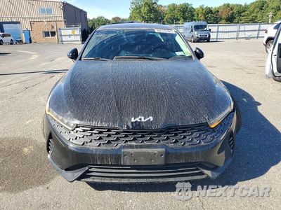 Piąte zdjęcie samochodu w środku: 2023 KIA K5 LXS VIN:5XXG14J23PG196110 - miniatura