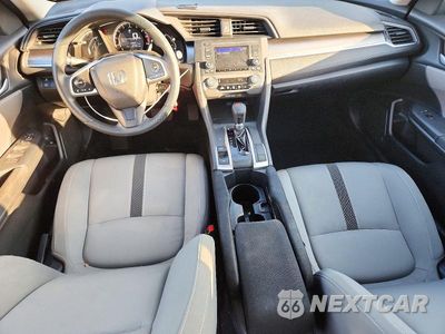 Zdjęcie 8 z 12 samochodu: 2016 HONDA CIVIC LX VIN:2HGFC2F55GH533081 - miniatura