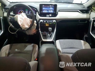 Zdjęcie 8 z 13 samochodu: 2019 TOYOTA RAV4 XLE VIN:JTMW1RFV9KD504332 - miniatura