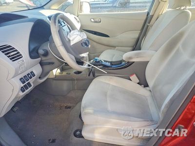 Zdjęcie 7 z 12 samochodu: 2013 NISSAN LEAF S VIN:1N4AZ0CP4DC402519 - miniatura