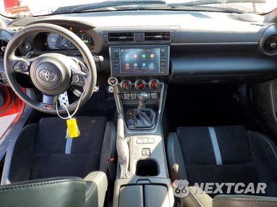 Zdjęcie 8 z 13 samochodu: 2025 TOYOTA GR86 PREMIUM VIN:JF1ZNBE12S8755845 - miniatura