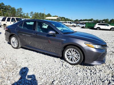 Czwarte zdjęcie samochodu z boku: 2019 TOYOTA CAMRY HYBRID XLE VIN:4T1B21HK6KU519169 - miniatura