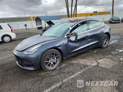 2018 TESLA MODEL 3 5YJ3E1EBXJF130790 - główne zdjęcie licytacji z USA - miniatura