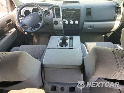 Zdjęcie 8 z 12 samochodu: 2008 TOYOTA TUNDRA GRADE VIN:5TFEV54198X040944 - miniatura