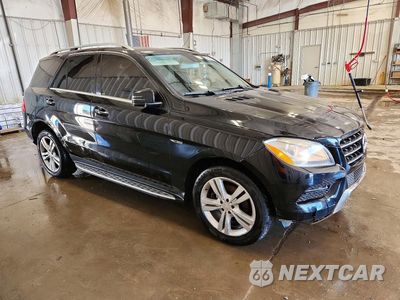 Czwarte zdjęcie samochodu z boku: 2014 MERCEDES-BENZ ML 350 4MATIC VIN:4JGDA5HB9EA428647 - miniatura