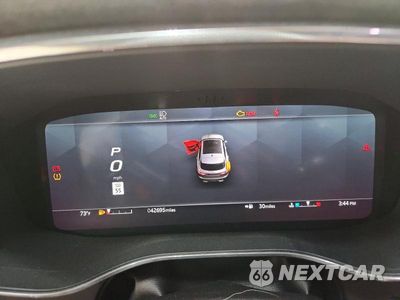 Zdjęcie 9 z 13 samochodu: 2021 JAGUAR F-PACE SVR VIN:SADCZ2EE7MA688828 - miniatura