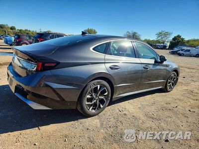 Trzecie zdjęcie samochodu z tyłu: 2025 HYUNDAI SONATA SEL VIN:KMHL64JA3SA464810 - miniatura