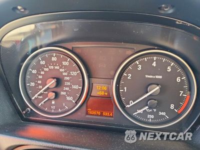 Zdjęcie 9 z 12 samochodu: 2010 BMW 335 XI VIN:WBAPL3C54AA409139 - miniatura