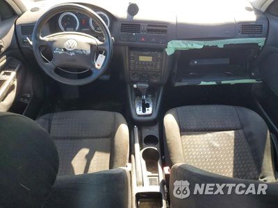 Zdjęcie 8 z 12 samochodu: 2004 VOLKSWAGEN JETTA GL TDI VIN:3VWRR69M24M080925 - miniatura