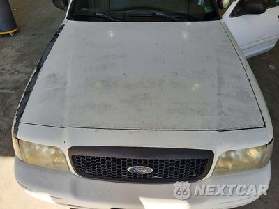 Zdjęcie 11 z 12 samochodu: 2009 FORD CROWN VICTORIA POLICE INTERCEPTOR VIN:2FAHP71V69X123730 - miniatura