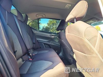 Zdjęcie 10 z 12 samochodu: 2021 TOYOTA CAMRY LE VIN:4T1C31AKXMU024214 - miniatura