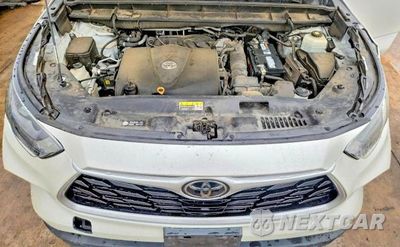 Zdjęcie 12 z 13 samochodu: 2021 TOYOTA HIGHLANDER XLE VIN:5TDGZRAH9MS519046 - miniatura