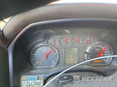 Zdjęcie 9 z 12 samochodu: 2015 CHEVROLET SILVERADO K2500 HEAVY DUTY VIN:1GC1KUE84FF192159 - miniatura