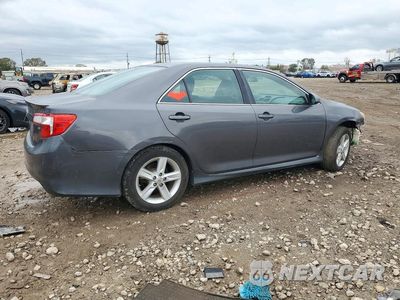 Trzecie zdjęcie samochodu z tyłu: 2012 TOYOTA CAMRY SE VIN:4T1BF1FK6CU172757 - miniatura