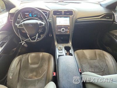 Zdjęcie 8 z 12 samochodu: 2017 FORD FUSION SPORT VIN:3FA6P0VP6HR156413 - miniatura