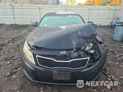 Piąte zdjęcie samochodu w środku: 2013 KIA OPTIMA SX VIN:5XXGR4A62DG182447 - miniatura