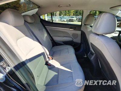 Zdjęcie 10 z 13 samochodu: 2017 HYUNDAI ELANTRA SE VIN:5NPD84LF6HH037652 - miniatura