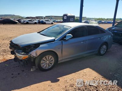 2017 HYUNDAI SONATA HYBRID SE KMHE24L11HA046708 - główne zdjęcie licytacji z USA - miniatura
