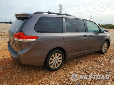 Trzecie zdjęcie samochodu z tyłu: 2012 TOYOTA SIENNA LE VIN:5TDJK3DC5CS045425 - miniatura
