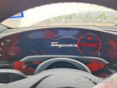 Zdjęcie 9 z 12 samochodu: 2023 PORSCHE TAYCAN VIN:WP0AA2Y1XPSA13494 - miniatura
