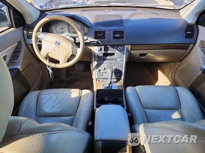 Zdjęcie 8 z 13 samochodu: 2010 VOLVO XC90 3.2 VIN:YV4982CZ0A1548255 - miniatura