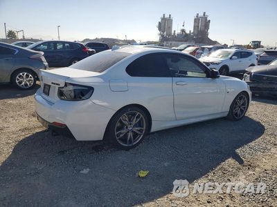 Trzecie zdjęcie samochodu z tyłu: 2014 BMW M235I VIN:WBA1J7C59EVW84250 - miniatura