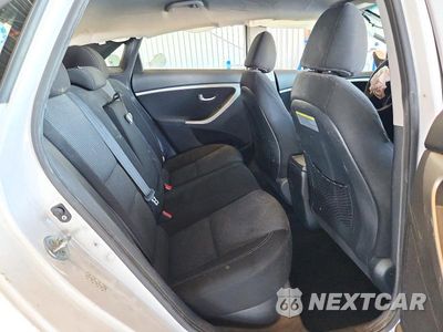 Zdjęcie 10 z 13 samochodu: 2014 HYUNDAI ELANTRA GT BASE VIN:KMHD35LH4EU186094 - miniatura