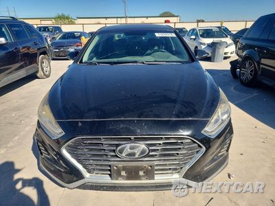 Piąte zdjęcie samochodu w środku: 2018 HYUNDAI SONATA SEL VIN:5NPE34AF9JH654636 - miniatura
