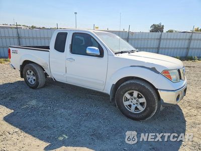 Czwarte zdjęcie samochodu z boku: 2005 NISSAN FRONTIER SE VIN:1N6AD06U45C446528 - miniatura