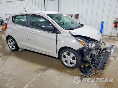 Czwarte zdjęcie samochodu z boku: 2019 CHEVROLET SPARK LS VIN:KL8CB6SA0KC816748 - miniatura
