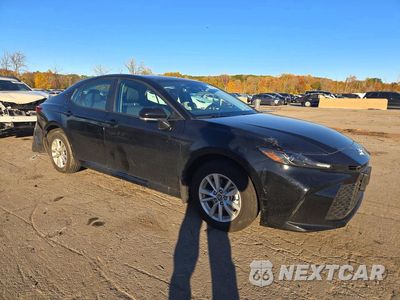 Czwarte zdjęcie samochodu z boku: 2026 TOYOTA CAMRY LE VIN:4T1DBADK1TU552905 - miniatura