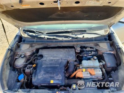 Zdjęcie 12 z 13 samochodu: 2019 KIA NIRO LX VIN:KNDCB3LC2K5322692 - miniatura