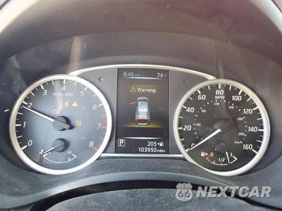 Zdjęcie 9 z 12 samochodu: 2017 NISSAN SENTRA SR VIN:3N1AB7AP9HY336558 - miniatura