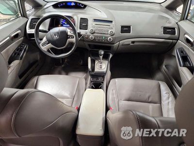 Zdjęcie 8 z 13 samochodu: 2008 HONDA CIVIC EXL VIN:2HGFA16988H336314 - miniatura