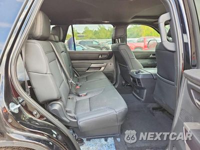 Zdjęcie 11 z 14 samochodu: 2025 TOYOTA SEQUOIA SR5 VIN:7SVAAABAXSX052409 - miniatura