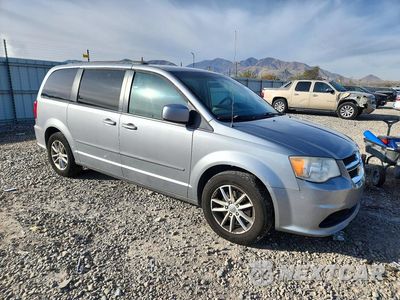 Czwarte zdjęcie samochodu z boku: 2014 DODGE GRAND CARAVAN SXT VIN:2C4RDGCGXER347717 - miniatura