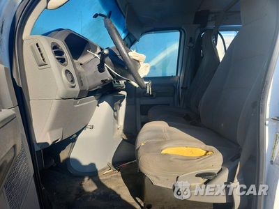 Zdjęcie 7 z 12 samochodu: 2012 FORD E250 DELIVERY VAN VIN:1FTNE2EWXCDA33584 - miniatura
