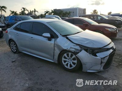 Czwarte zdjęcie samochodu z boku: 2021 TOYOTA COROLLA LE VIN:5YFEPMAEXMP213309 - miniatura